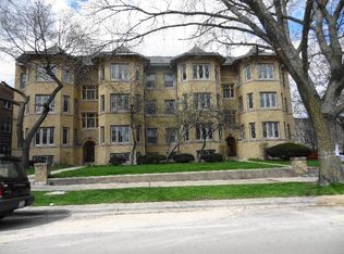 1708 W Touhy Ave APT 1, Chicago, IL 60626
