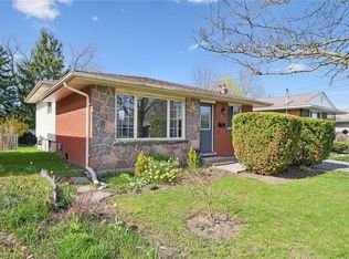95 Weichel St, Kitchener, ON N2M 2A7
