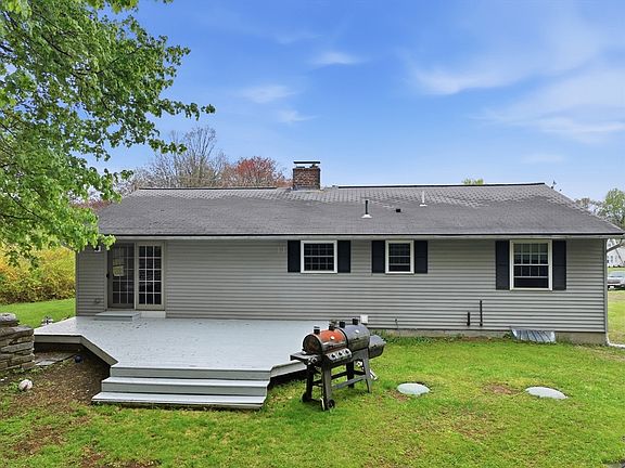 2nd image of 22 Birch St