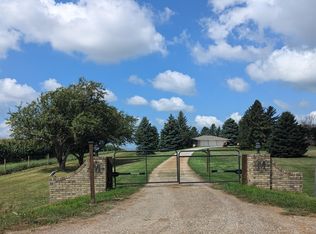 28321 S Ridge Rd, Hinton, IA 51024