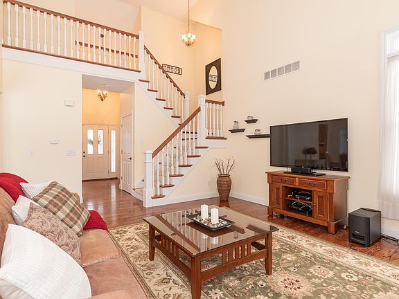 4th image of 10850 Deerfield Trl