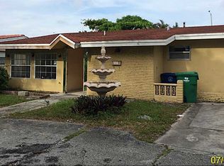 3001 Acapulco Dr, Hollywood, FL 33023