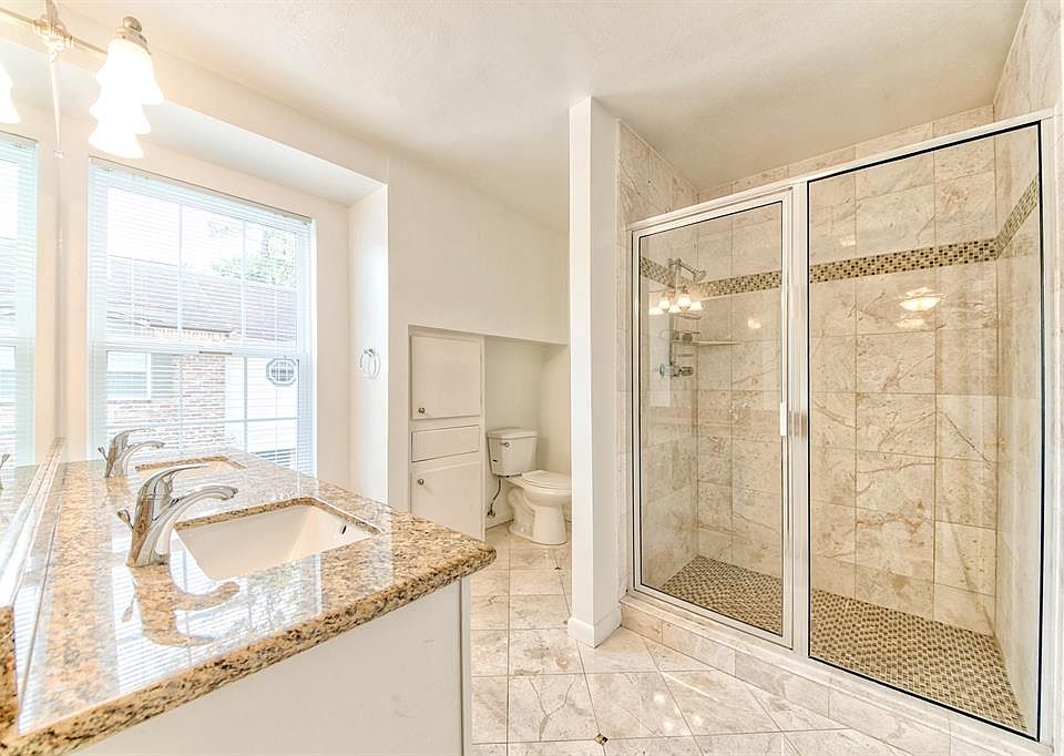 1st image of 12714 Huntingwick Dr #119