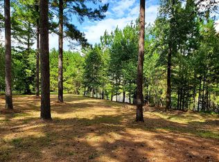 2002 Potters Rd, Perry, GA 31069