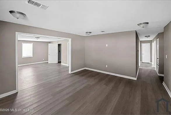4 bed, 1125 sqft, $1,395 — Photo 4