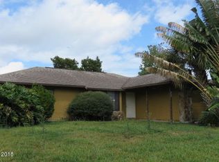 1075 Brickell St SE, Palm Bay, FL 32909