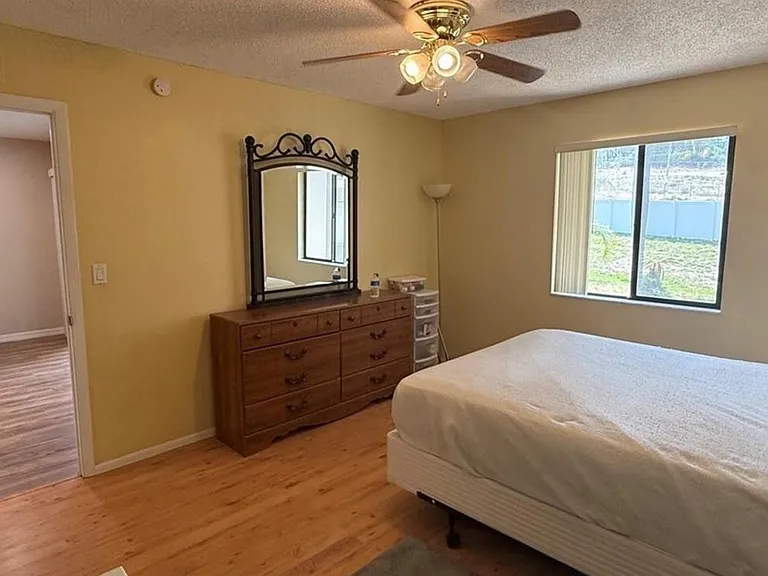 2130 Bancroft Pl #B — Photo 17