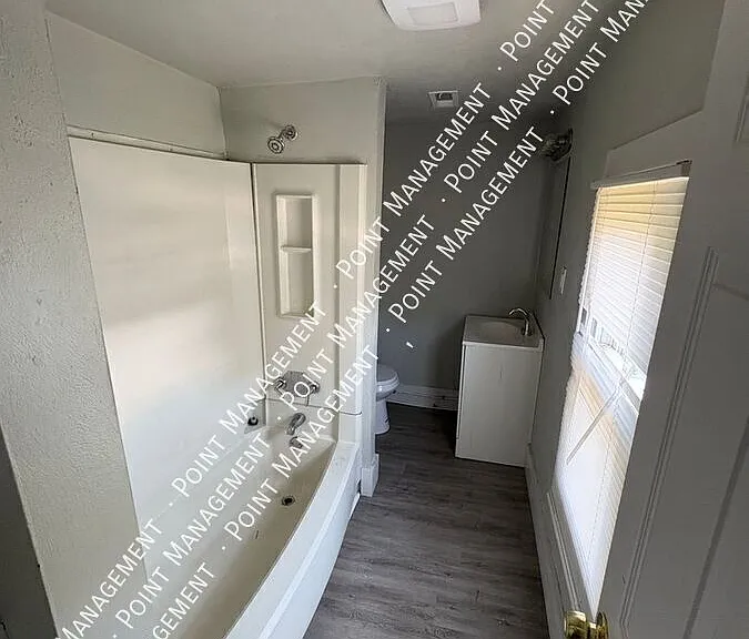 1234 Loudon Ave NW — Photo 6