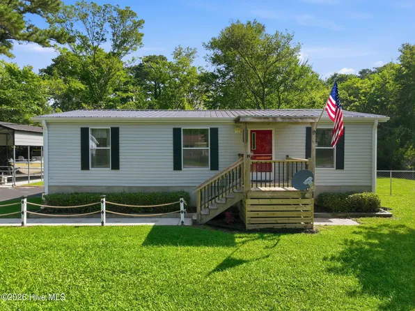 144 Ruth Lane, Beaufort, NC 28516