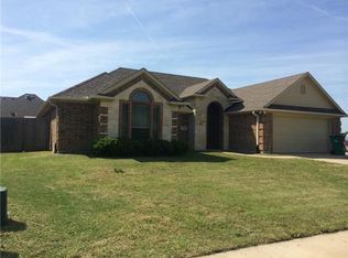 1505 Ridgebriar, Kaufman, TX 75142