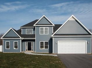 388 N Creek Xing, Rochester, NY 14612