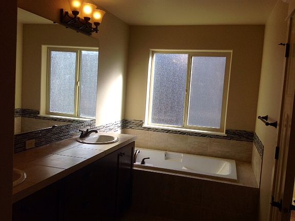 Double Vanity Master Bath