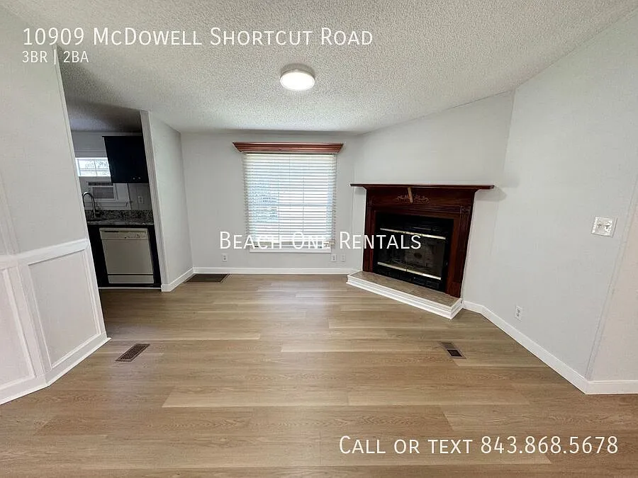 Murrells Inlet - 3 Bedroom / 2 Bathroom Mobile Home — Photo 3