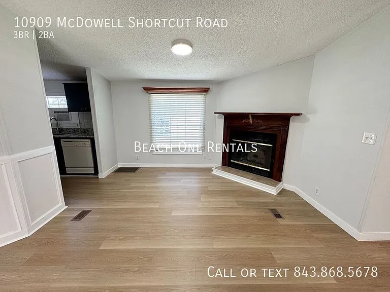 10909 McDowell Shortcut Rd — Photo 3