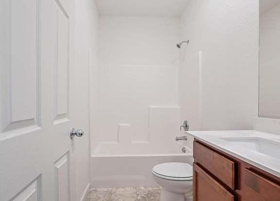 5th image of 2505 Judith Resnik Ave