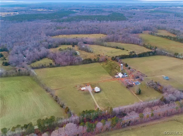 689 Clayville Rd, Powhatan, VA 23139