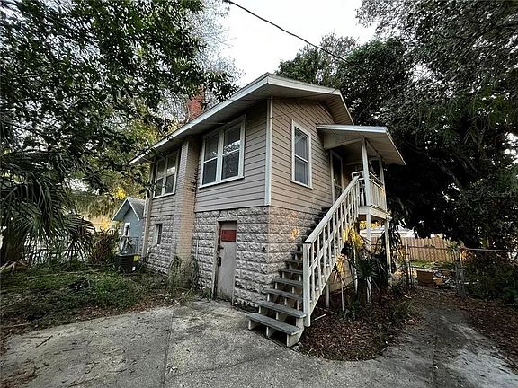2nd image of 2840 2nd Ave S #1/2