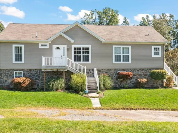 552 Cedar Lane, Greenville, NY 12083