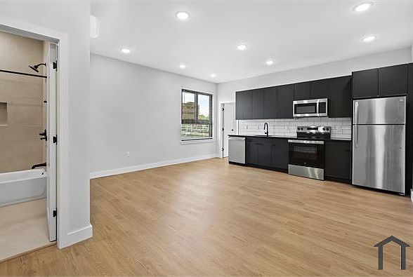 1st image of 5001 Frankford Ave #17