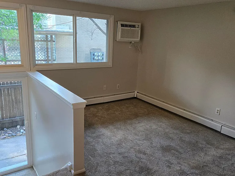 1842 Canyon Blvd — Photo 12