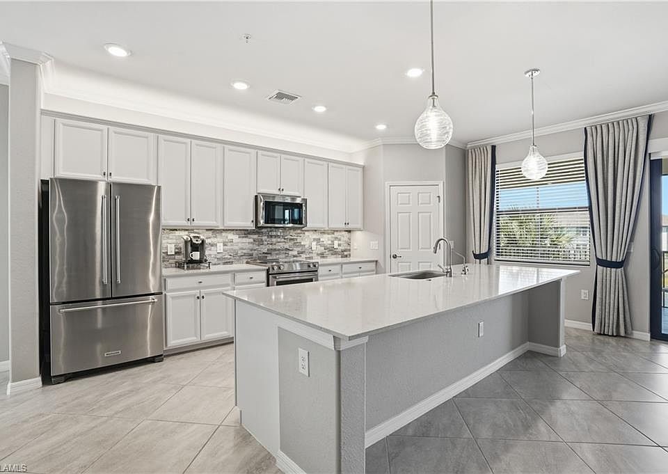 1st image of 12003 Hawthorn Lake DR #201