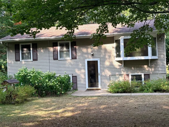 4733 Victoria Dr, Rhinelander, WI 54501