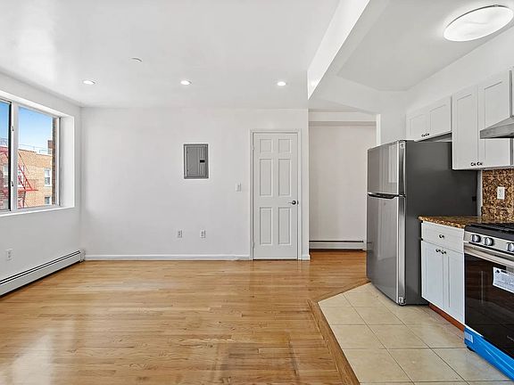 3rd image of 141-05 Cherry Ave #7B