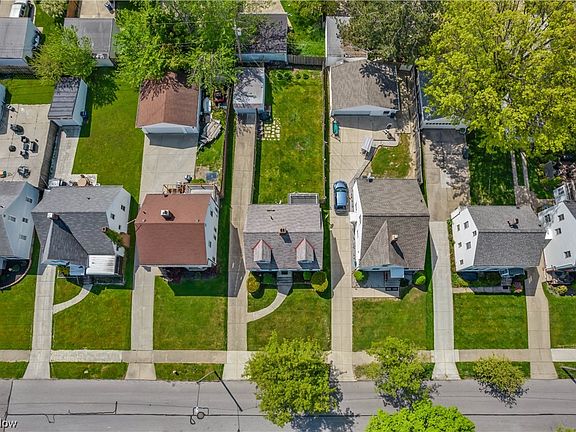 2nd image of 4202 W 62nd St