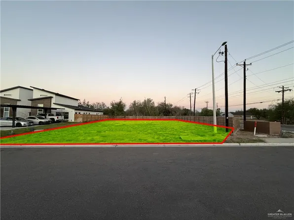 1418 S Michigan St, Mission, TX 78573