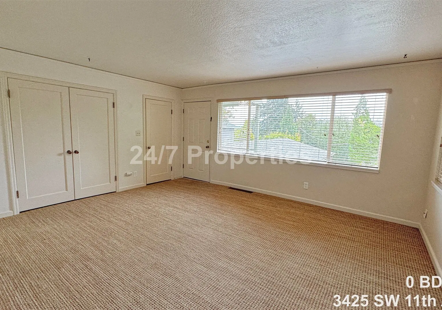 Vintage Studio Apartment Near OHSU and Marquam Park! — Photo 4