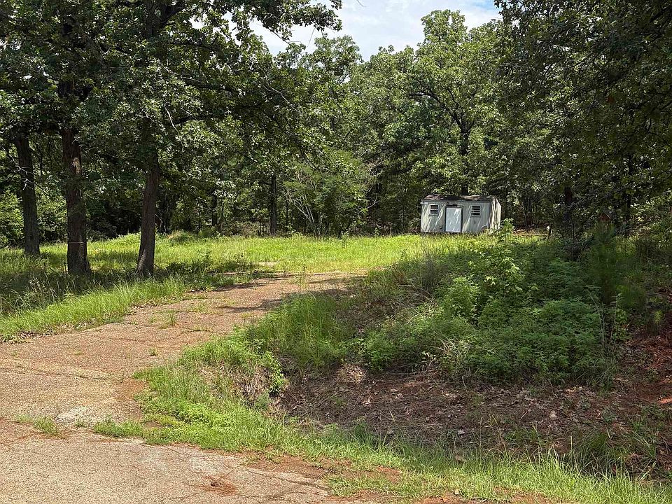 1st image of 818 W Whatley Rd