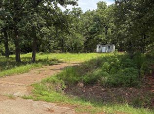 818 W Whatley Rd, White Oak, TX 75693
