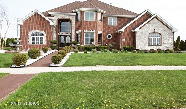 1st image of 8824 Port Washington Dr