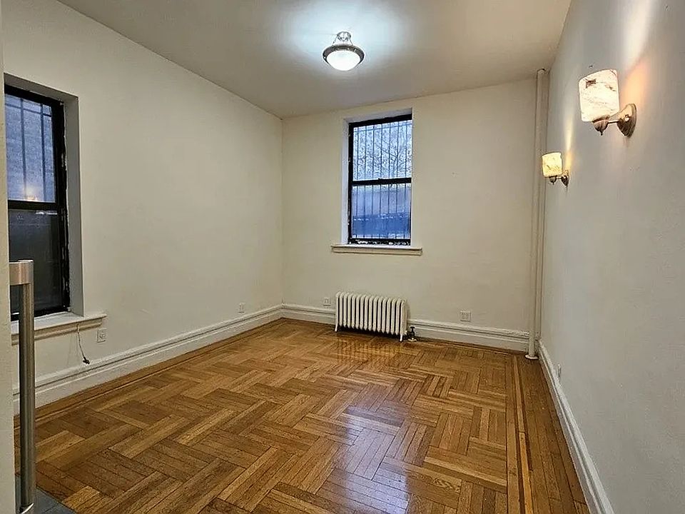 1st image of 664 W 163rd St #8A