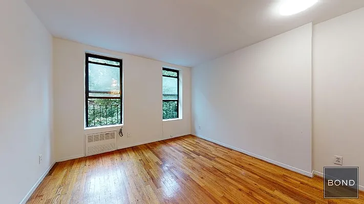 Rented by Bond New York | media 2