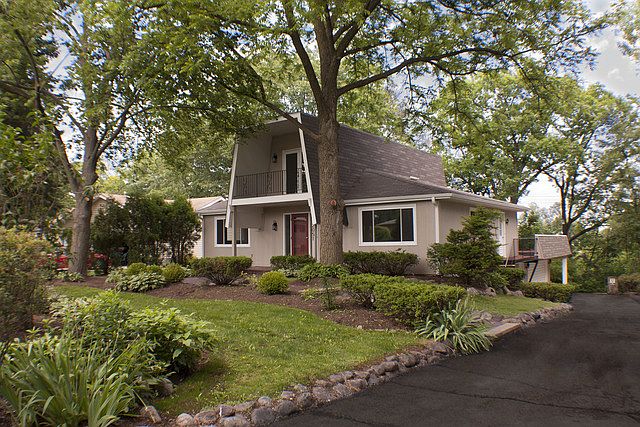 1st image of 2051 Alta Vista Dr