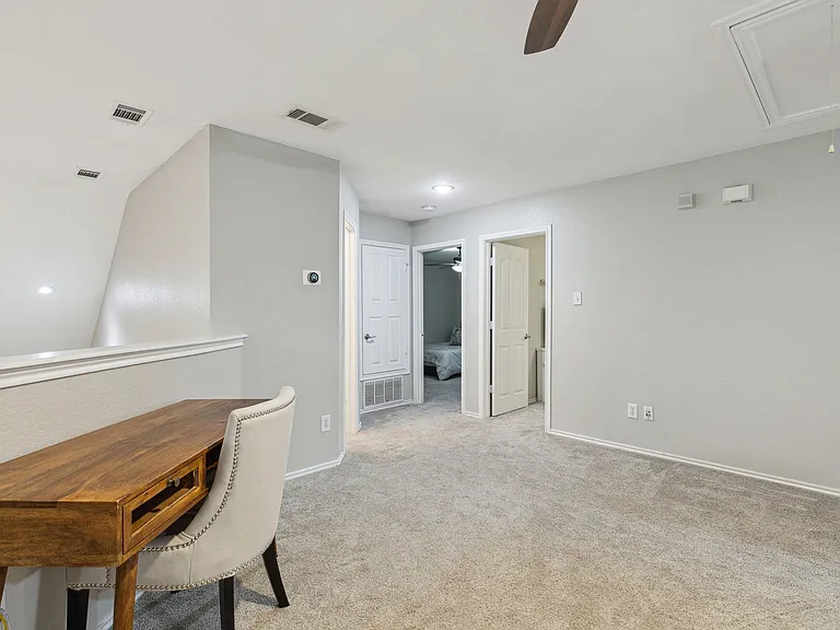 9260 Odeum Dr #1 — Photo 32