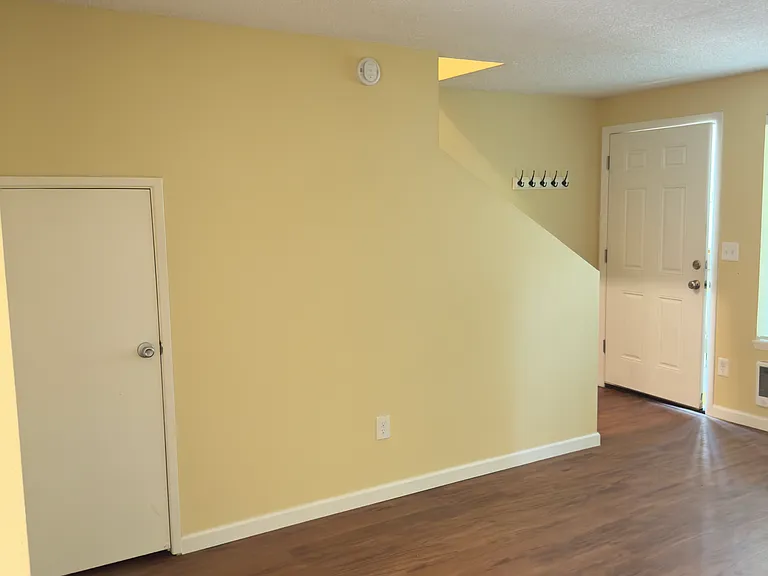 5031 SW Beaverton Hillsdale Hwy — Photo 5