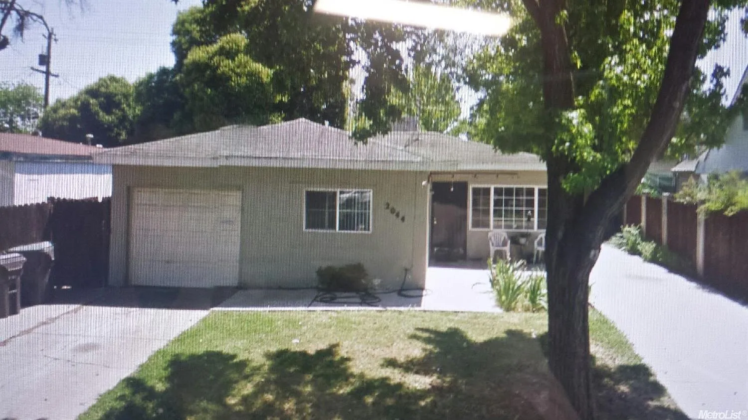 2044 La Jolla Dr photo 1