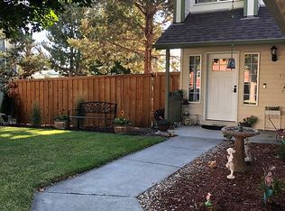 3960 SW Ben Hogan Dr, Redmond, OR 97756