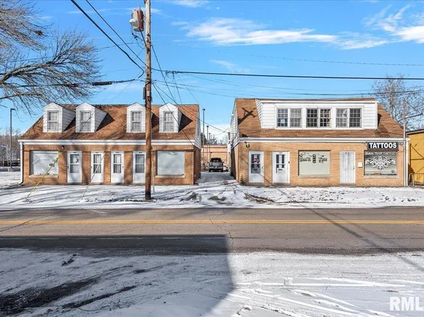 1007 W Edwards St, Springfield, IL 62704