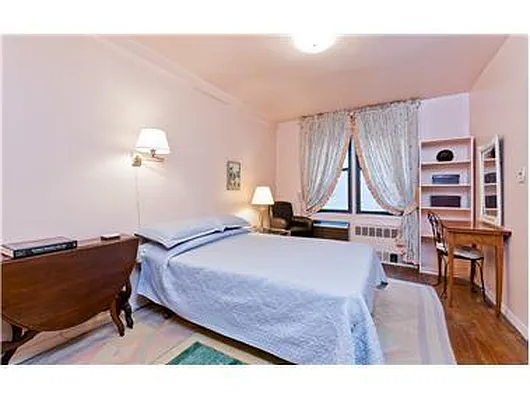 Sold by Douglas Elliman | media 10