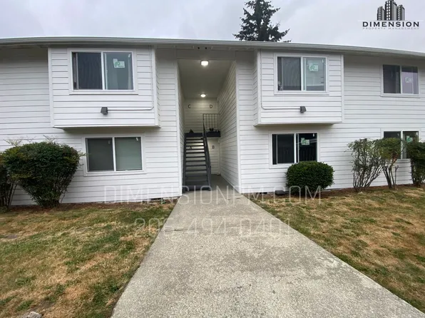 Refreshed 4-Plex in the Heart of Auburn, 539 37th St SE APT A, Auburn, WA 98002