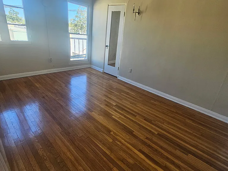 839 S Gramercy Pl #7 — Photo 5