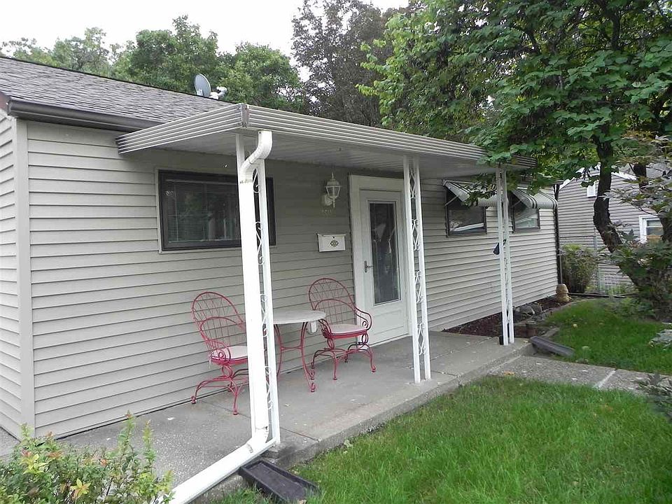 1st image of 3612 15th Avenue Ct