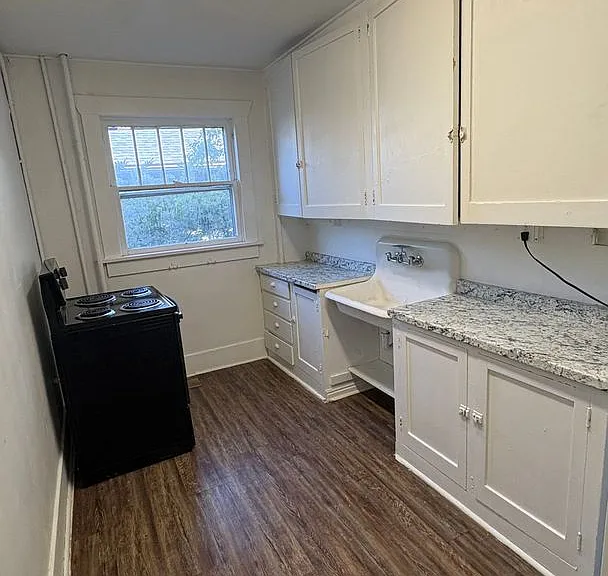 420 S 6th Ave — Photo 28
