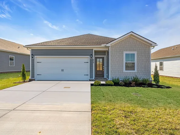 668 Shoemaker Ln, Clarksville, TN 37043