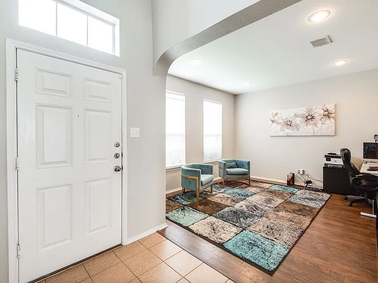 1425 Gatlinburg Cir — Photo 13