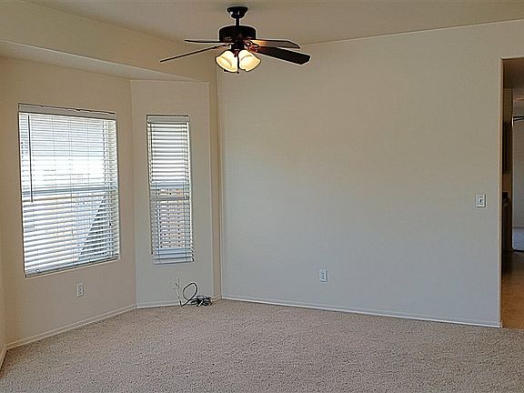 2nd image of 424 Bear Dance Dr