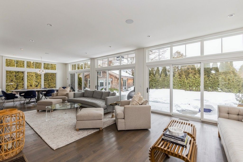  Large Open Living Room